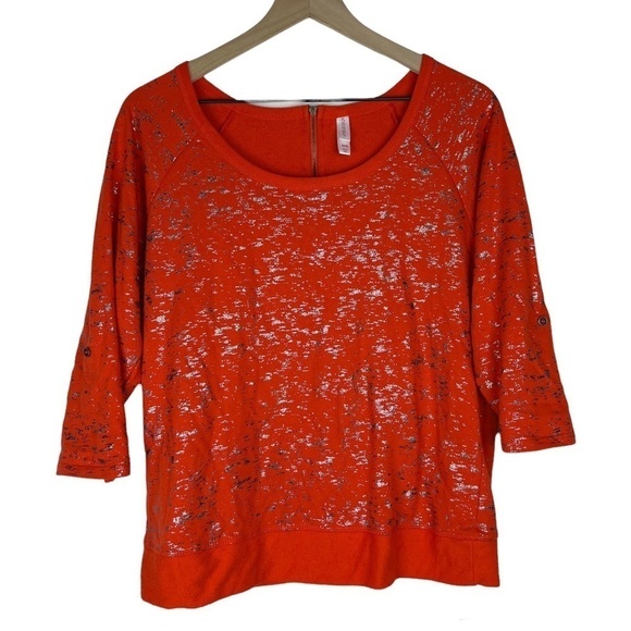 XHILARATION Top Sweatshirt Metallic Foil Scoop Neck Roll Tab 3/4 Sleeves Medium - Picture 1 of 12